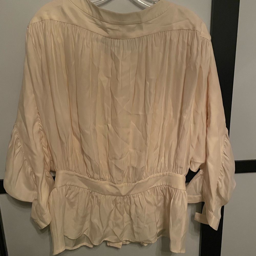 Frame Silk Off White Blouse Size Medium - Picture 3 of 6